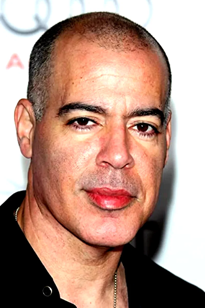  Roberto 'Sanz' Sanchez