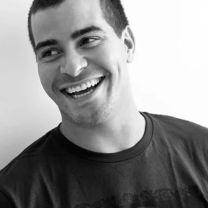  Thiago Martins