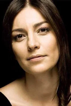  Seda Akman