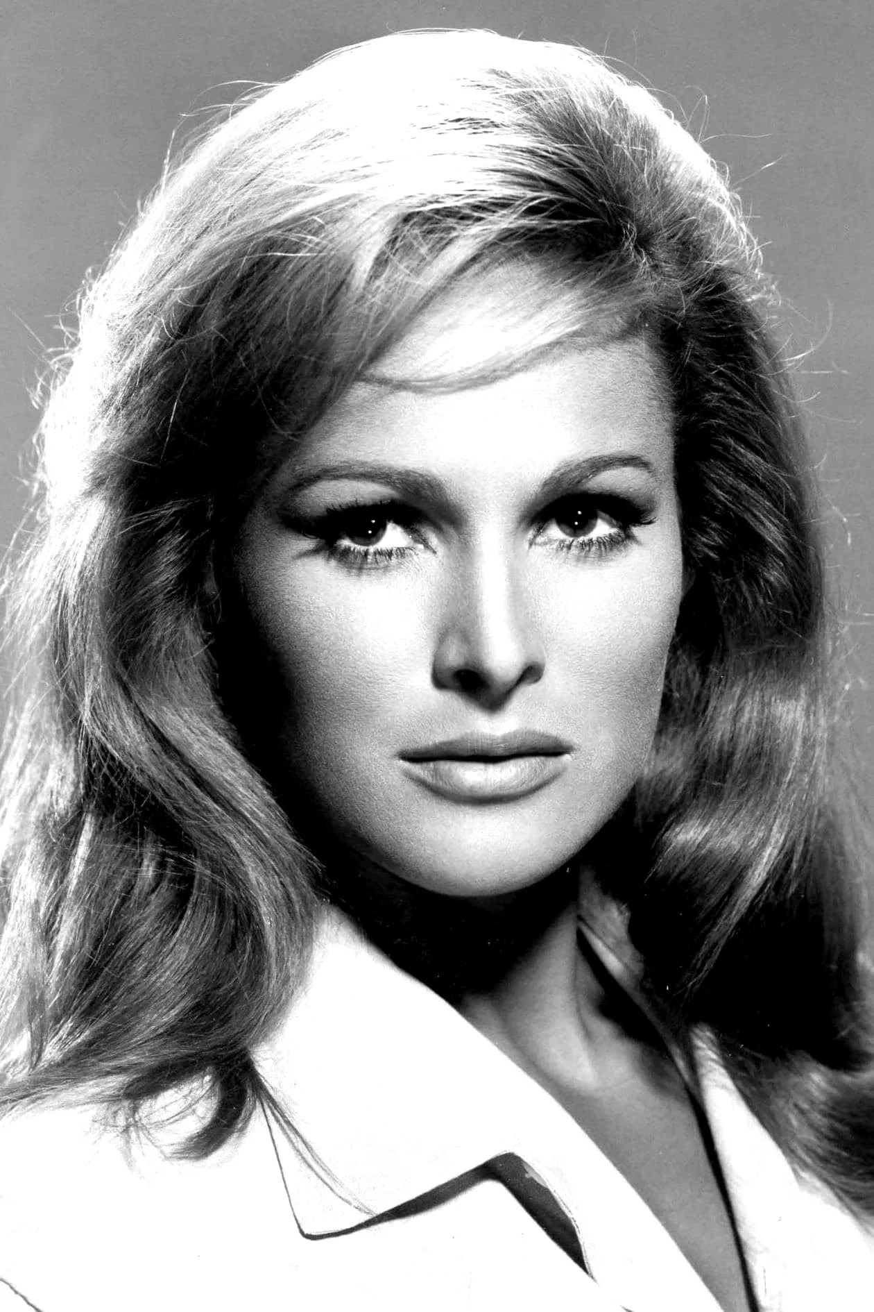 Ursula Andress