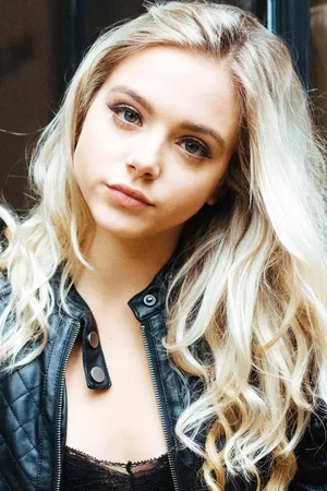  Casimere Jollette