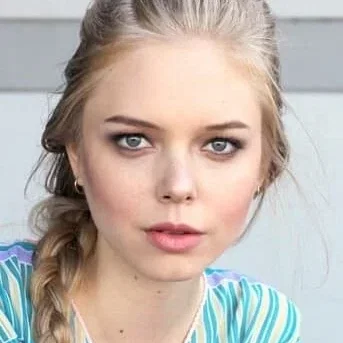  Megan Peta Hill
