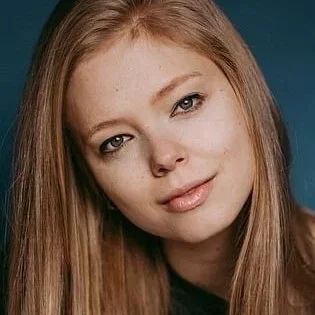  Megan Peta Hill