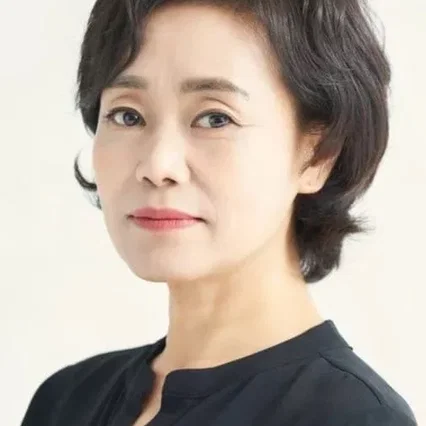  Kang Ae-sim