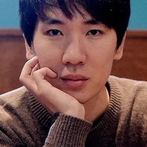 Photo star :  Um Tae-hwa