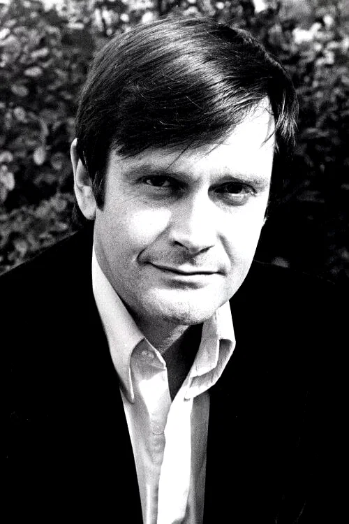 Ralph  Bates