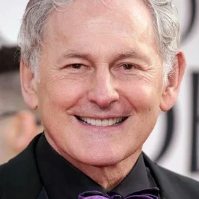 Photo star : Victor Garber