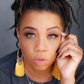 Photo star :  Kamilah Marshall
