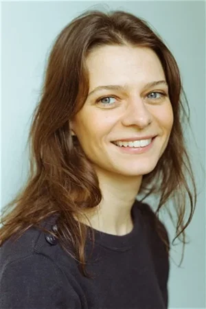  Anna Cervinka photo