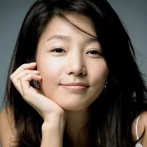 Photo star :  Jang Jin-young