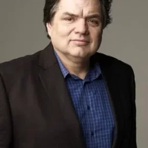 Photo star : Oliver Platt