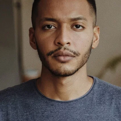  Esteban Caicedo