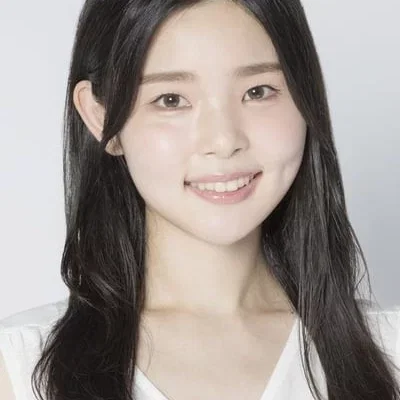  Emiri Suyama