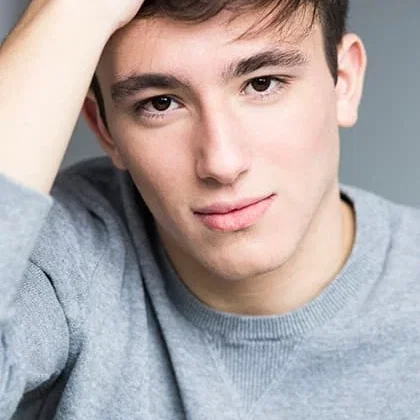 Zachary Evrard