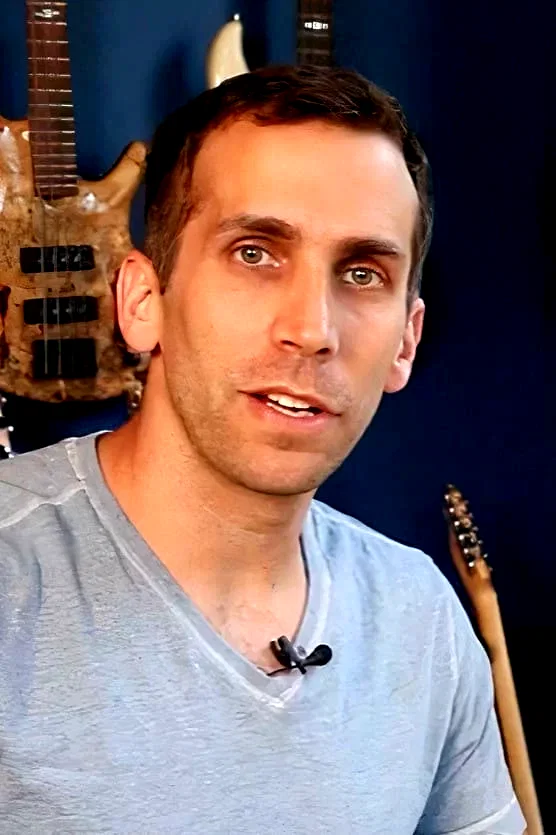  Amos Heller