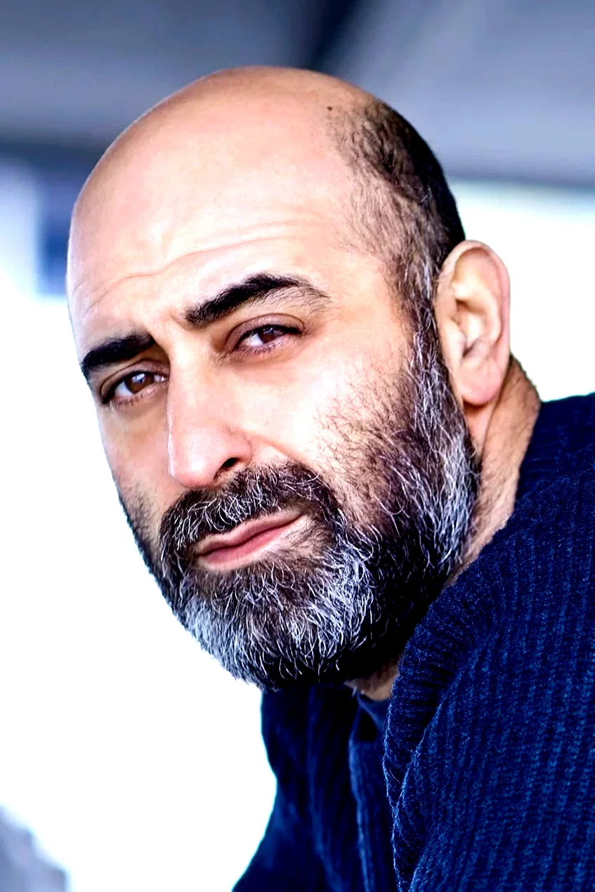  Özgür Karadeniz
