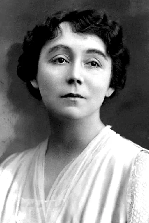  Helen Haye