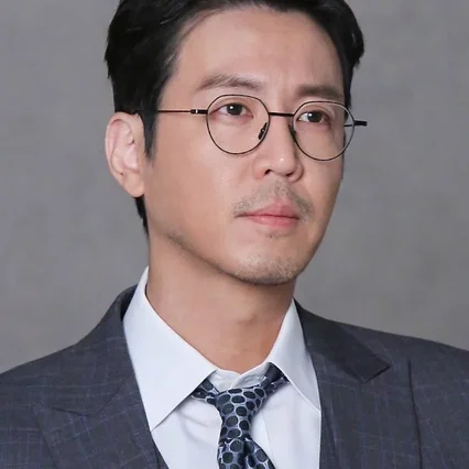  Choi Won-young