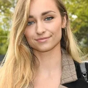 Photo star :  Emma Smet