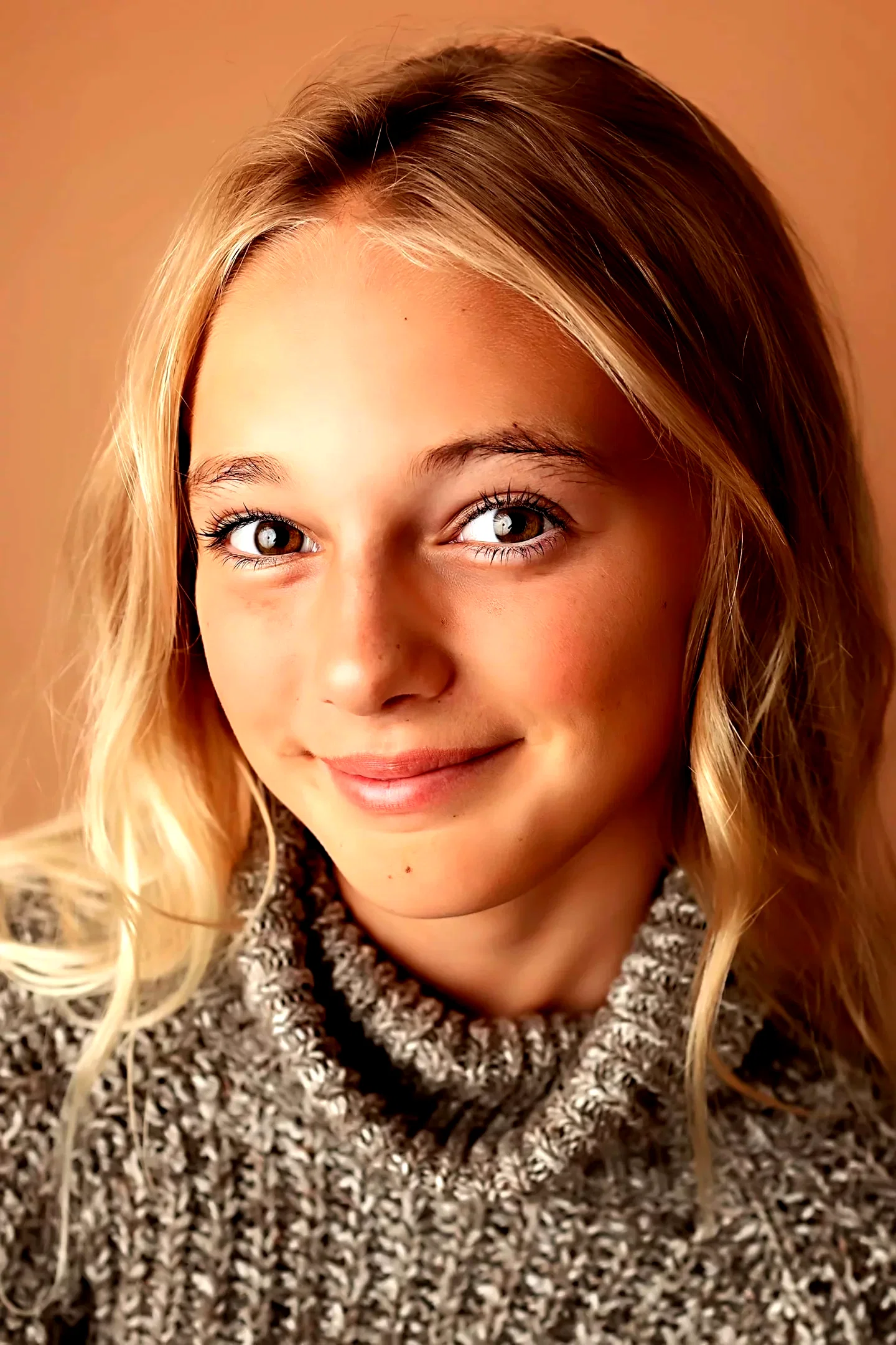  Lily Bird