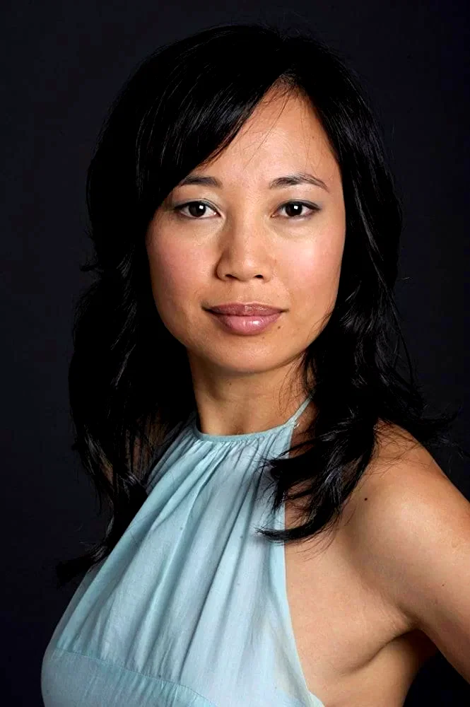  Ling Cooper Tang