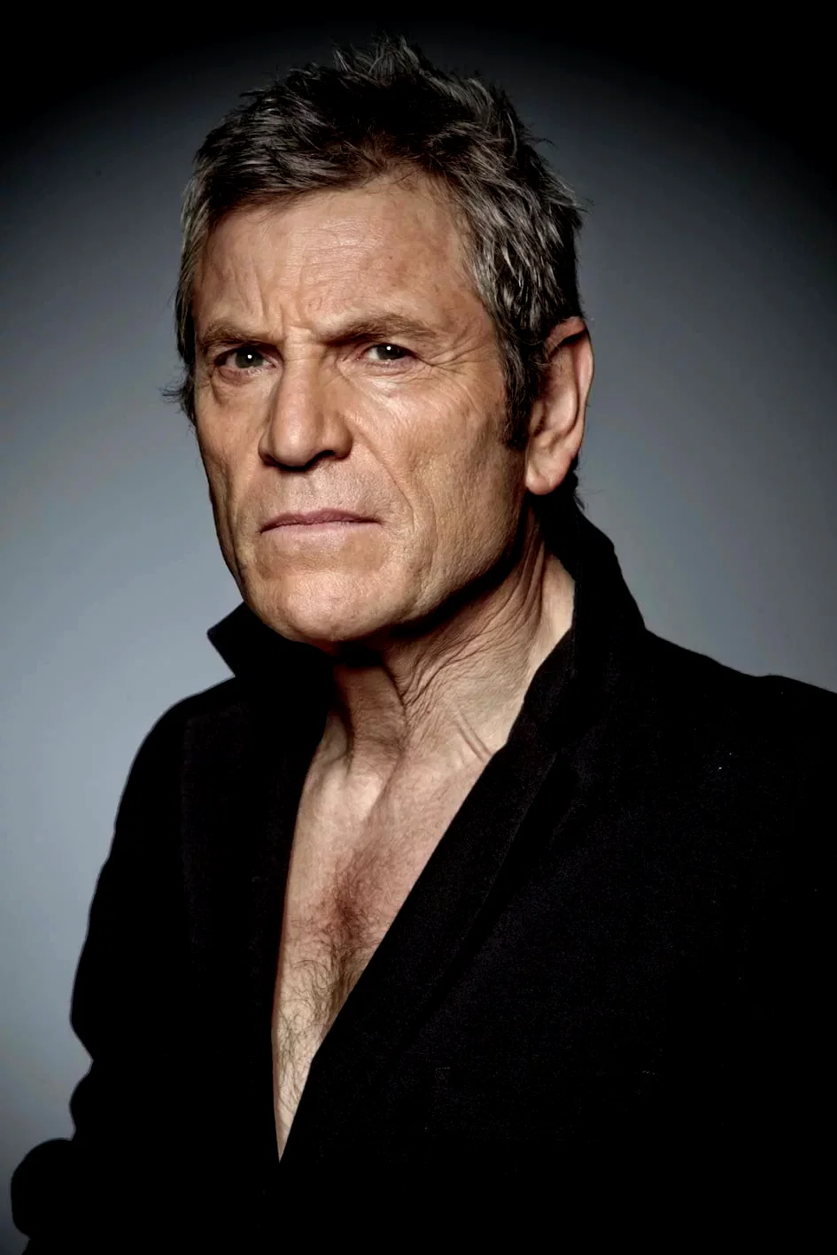 Tcheky Karyo