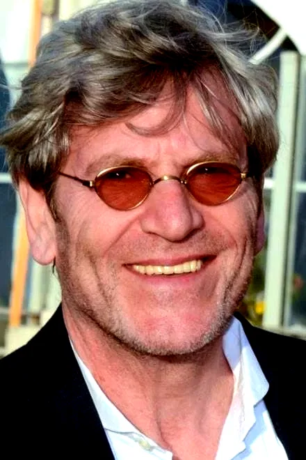Tcheky Karyo