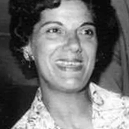  Chela Ruiz
