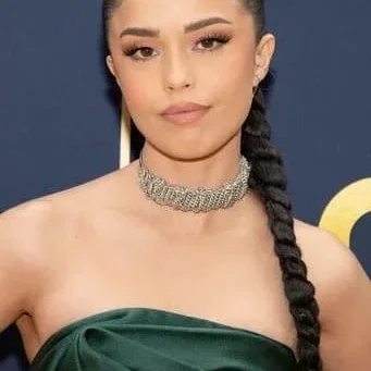  Valkyrae