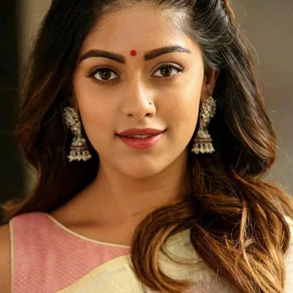  Anu Emmanuel