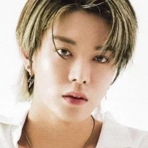 Photo star :  Nakamoto Yuta