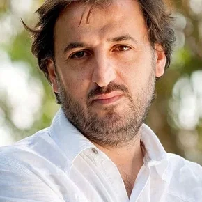 Photo star :  Özcan Alper