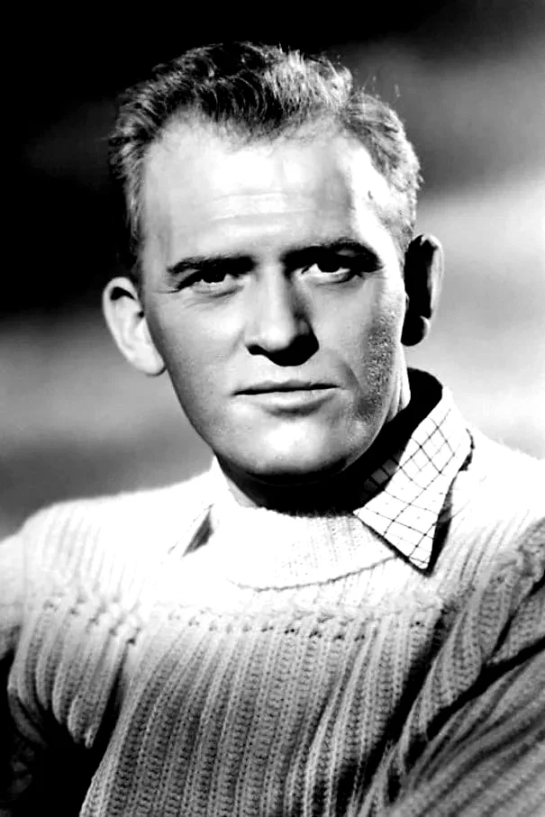  Gordon Jackson