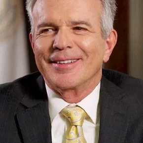 Photo star : Tony Denison