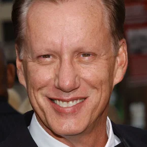 Photo star : James Woods
