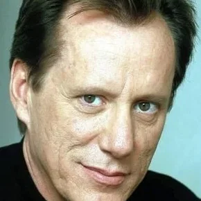 Photo star : James Woods