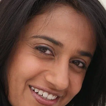  Anu Hasan
