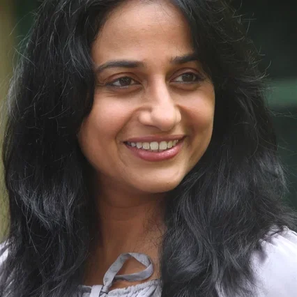  Anu Hasan