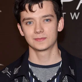Photo star : Asa Butterfield
