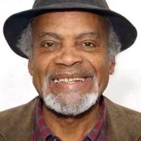Photo star : Ram John Holder