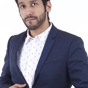 Photo star :  Kanan Gill