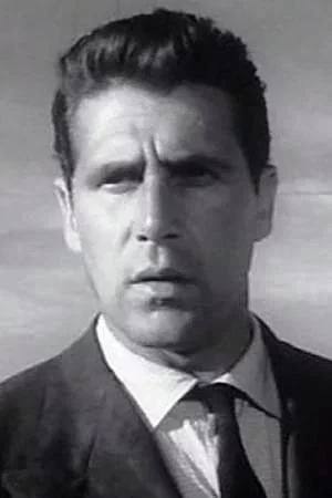  Gastone Renzelli photo