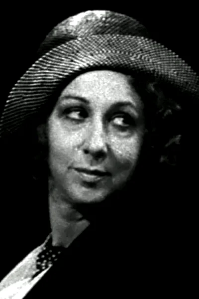 Nora Ricci