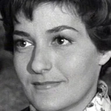  Simone Desmaison