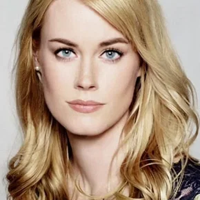 Photo star : Abigail Hawk