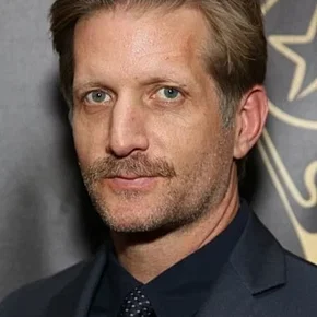 Photo star : Paul Sparks