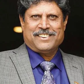 Photo star :  Kapil Dev
