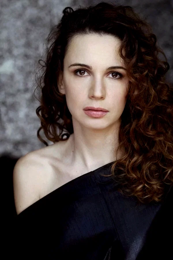  Emanuela Fanelli