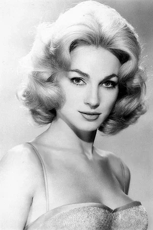 Photo de Shirley Anne Field