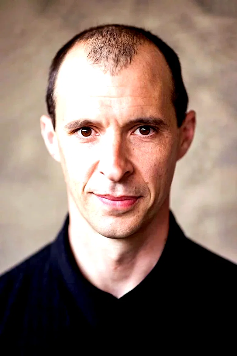  Tom Vaughan-Lawlor